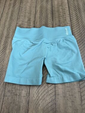 DFYNE Aqua High-Rise Seamless Bike Shorts